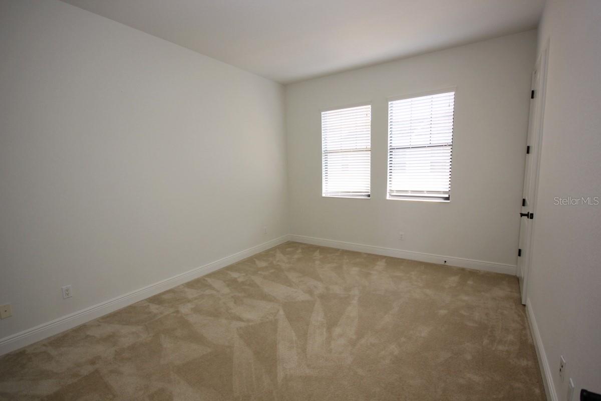 WESTSHORE YACHT CLUB TWNHMS - Residential Lease