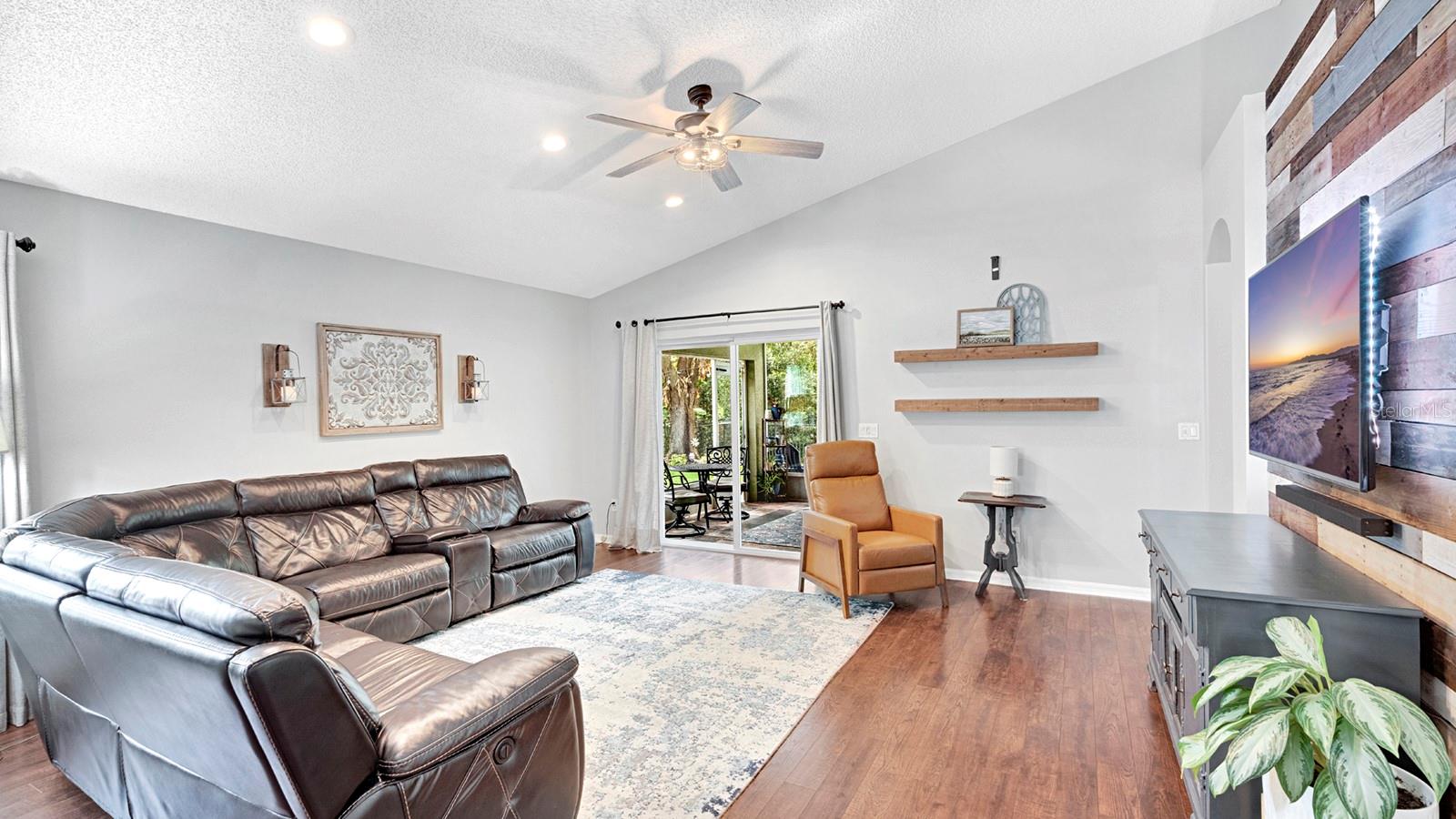 SPRING RIDGE PH 03 43/65 - Residential