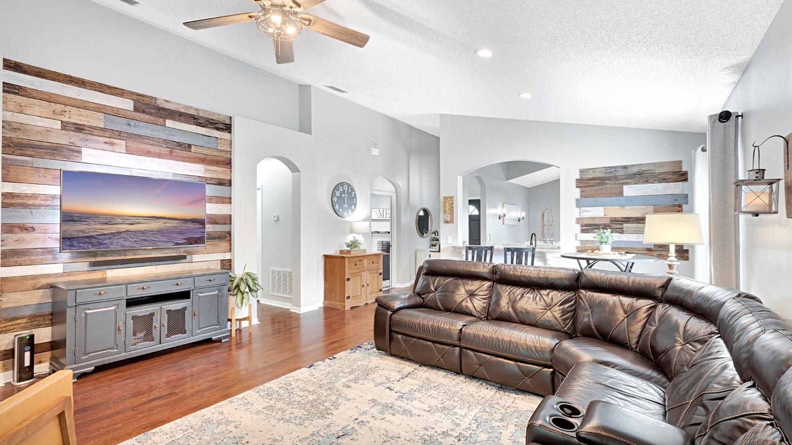 SPRING RIDGE PH 03 43/65 - Residential