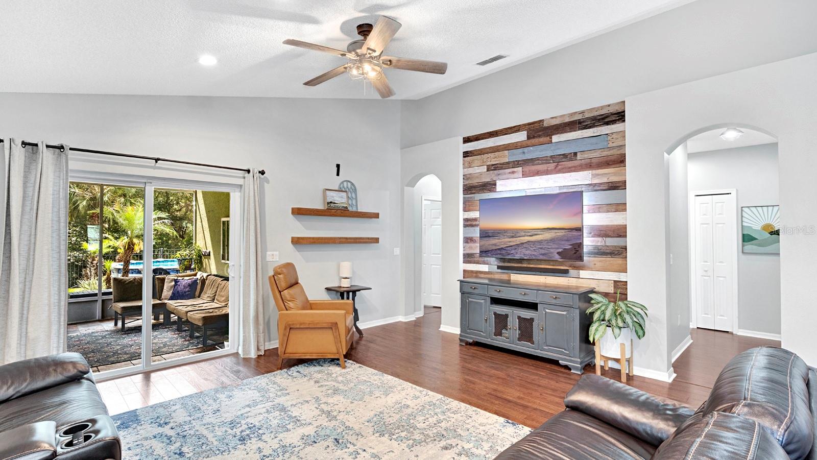 SPRING RIDGE PH 03 43/65 - Residential