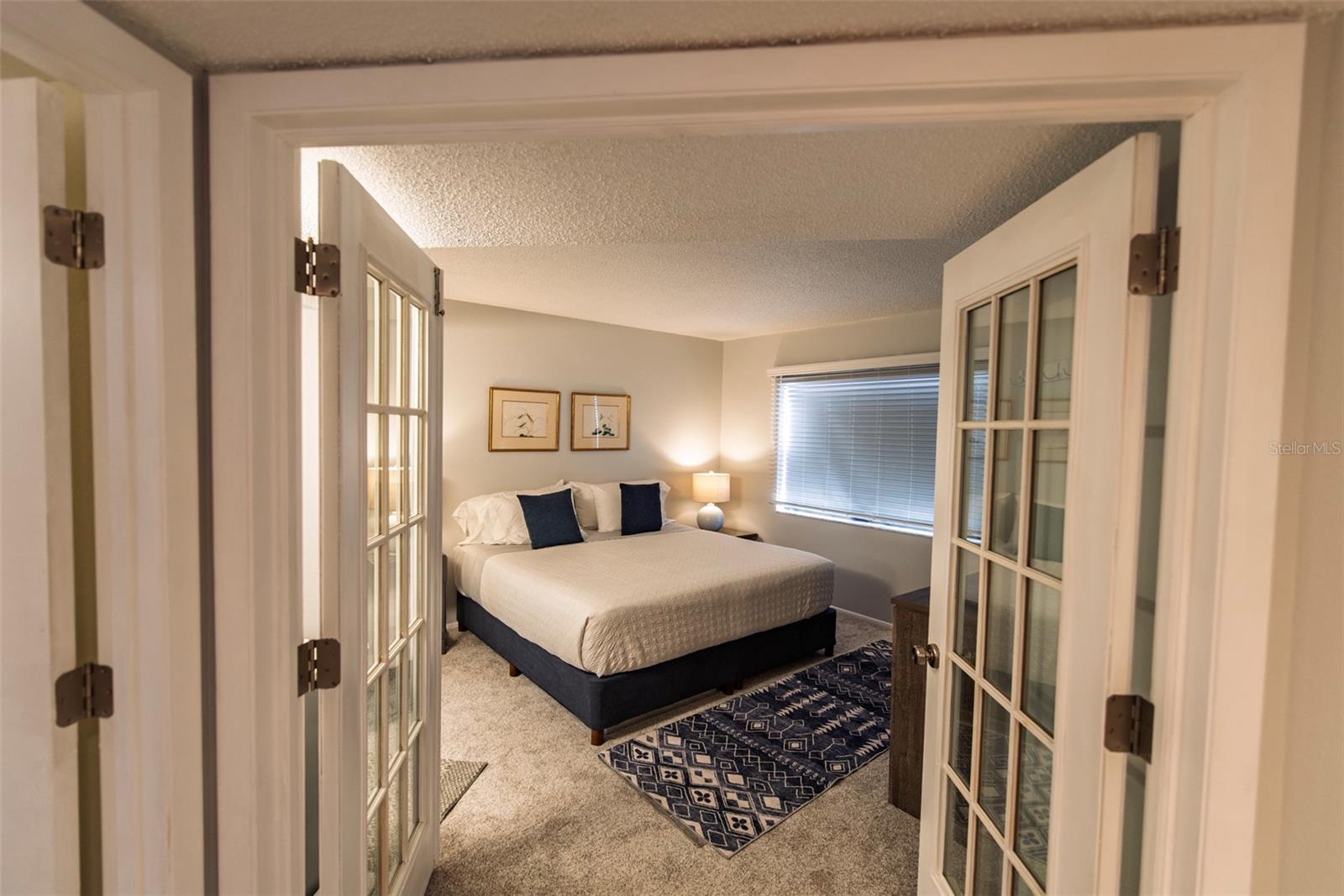 OAKS 04 - Residential