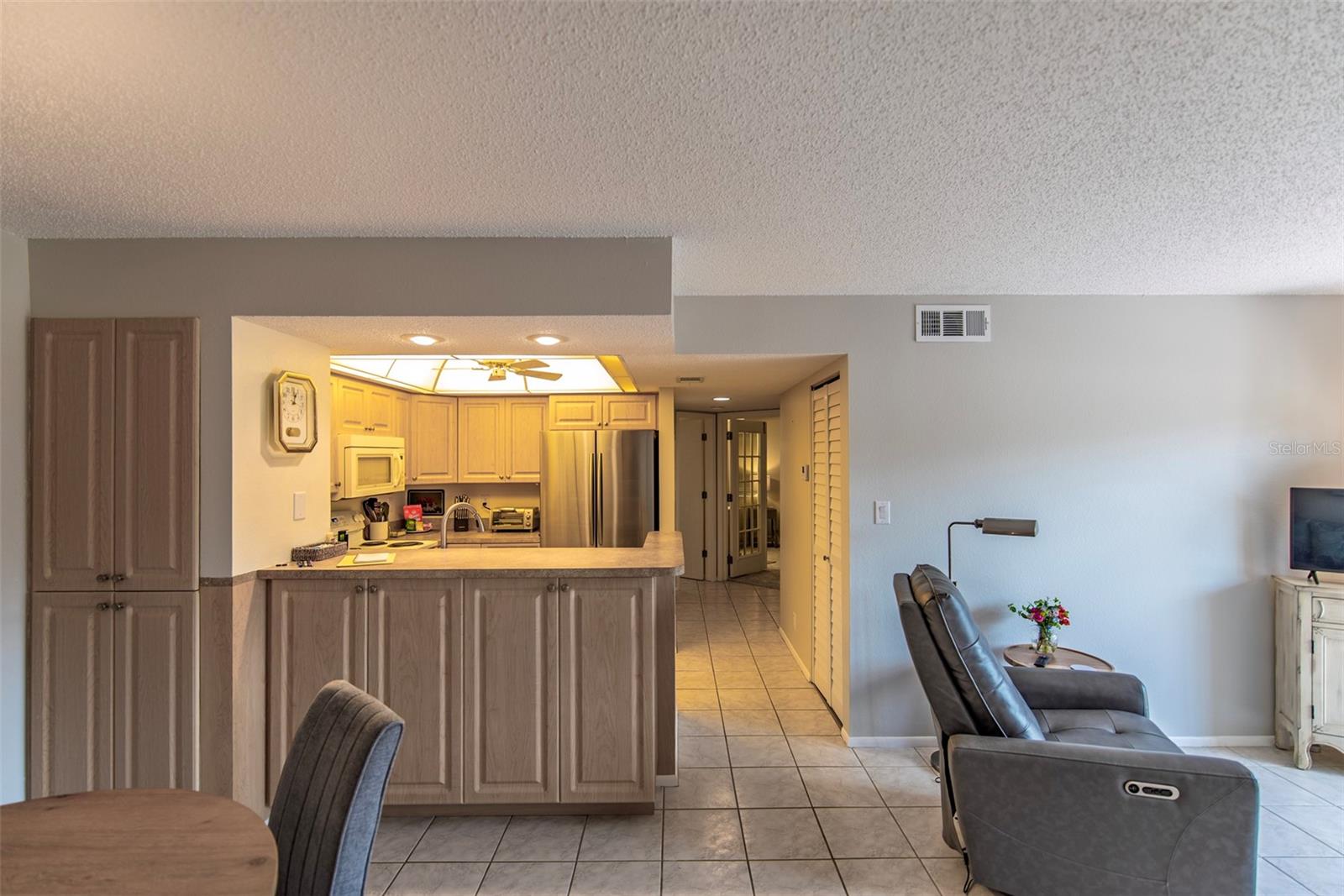 OAKS 04 - Residential