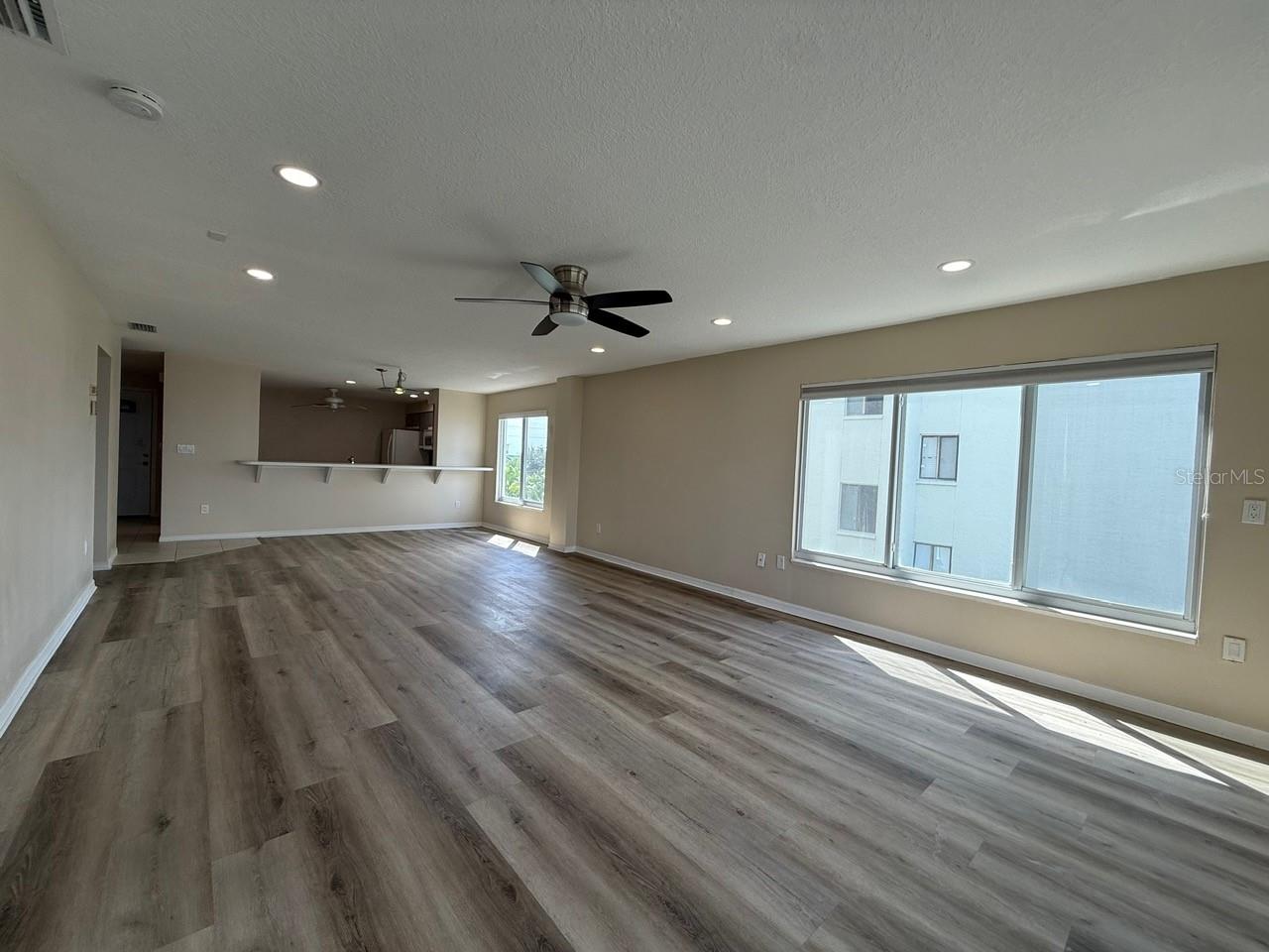 PARK BEACH CLUB - Residential Lease