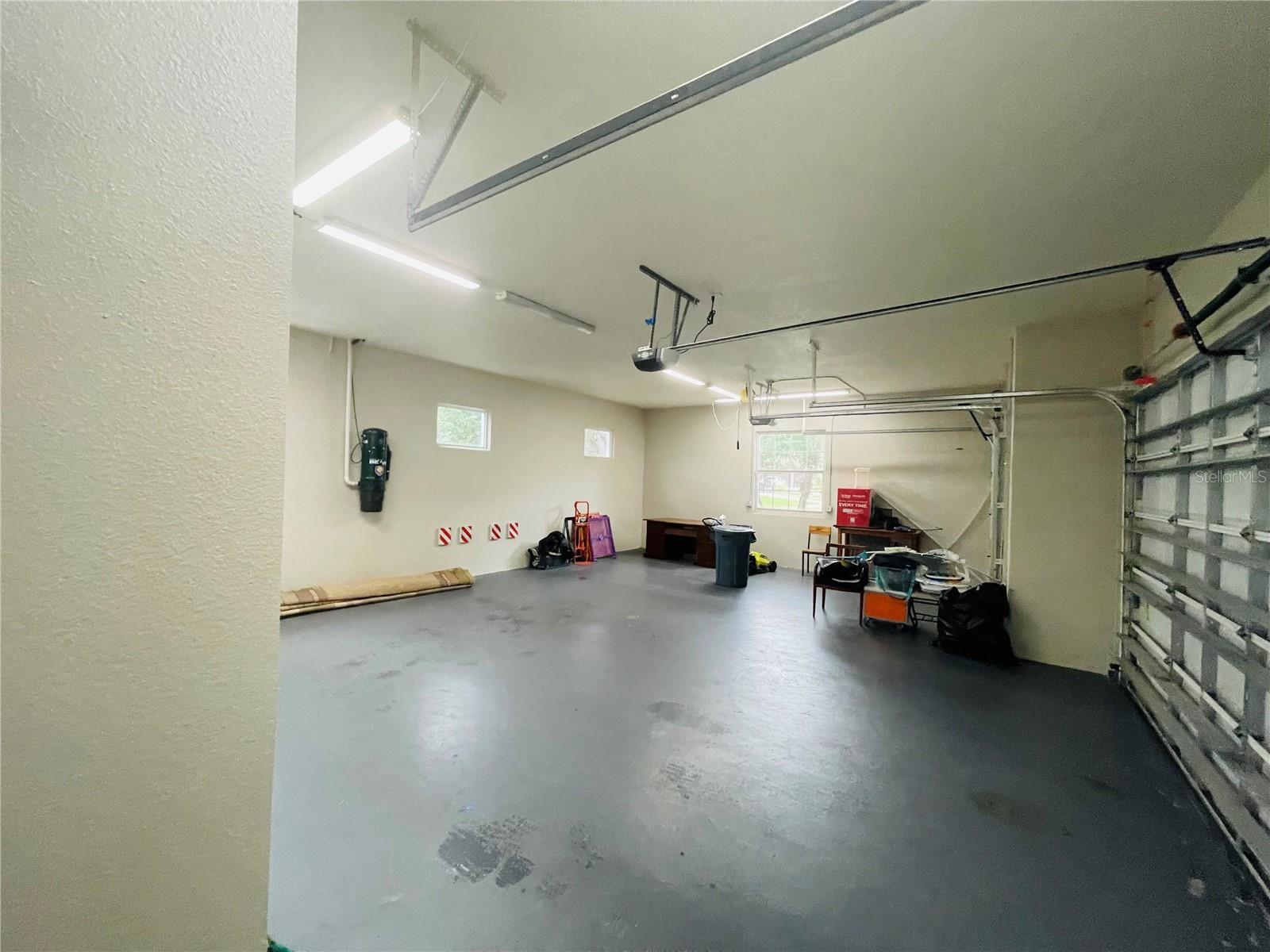 STONEHURST - Residential Lease