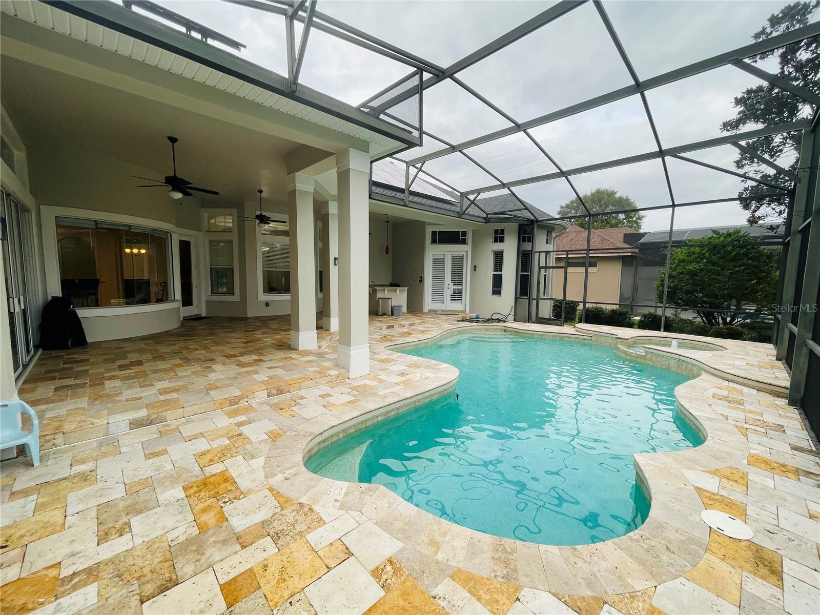 STONEHURST - Residential Lease