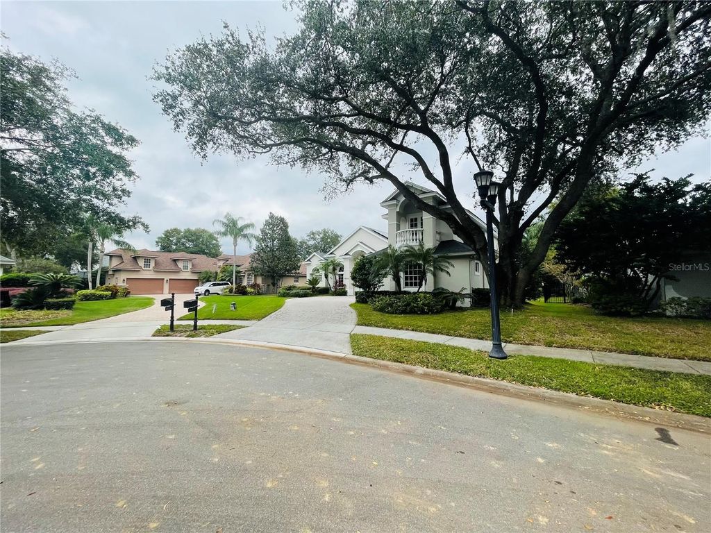 Photo of 1532 Hunters Mill Place, Oviedo, FL 32765 (MLS # O6374943)
