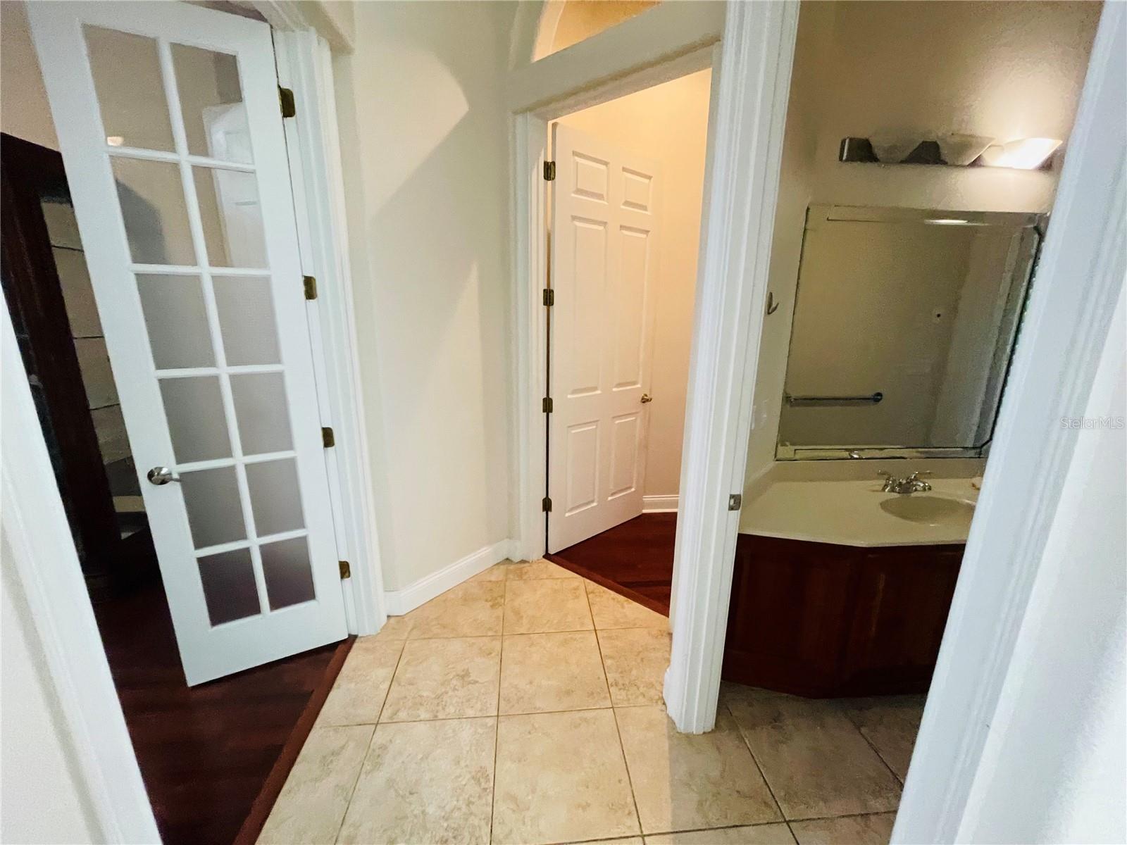 STONEHURST - Residential Lease