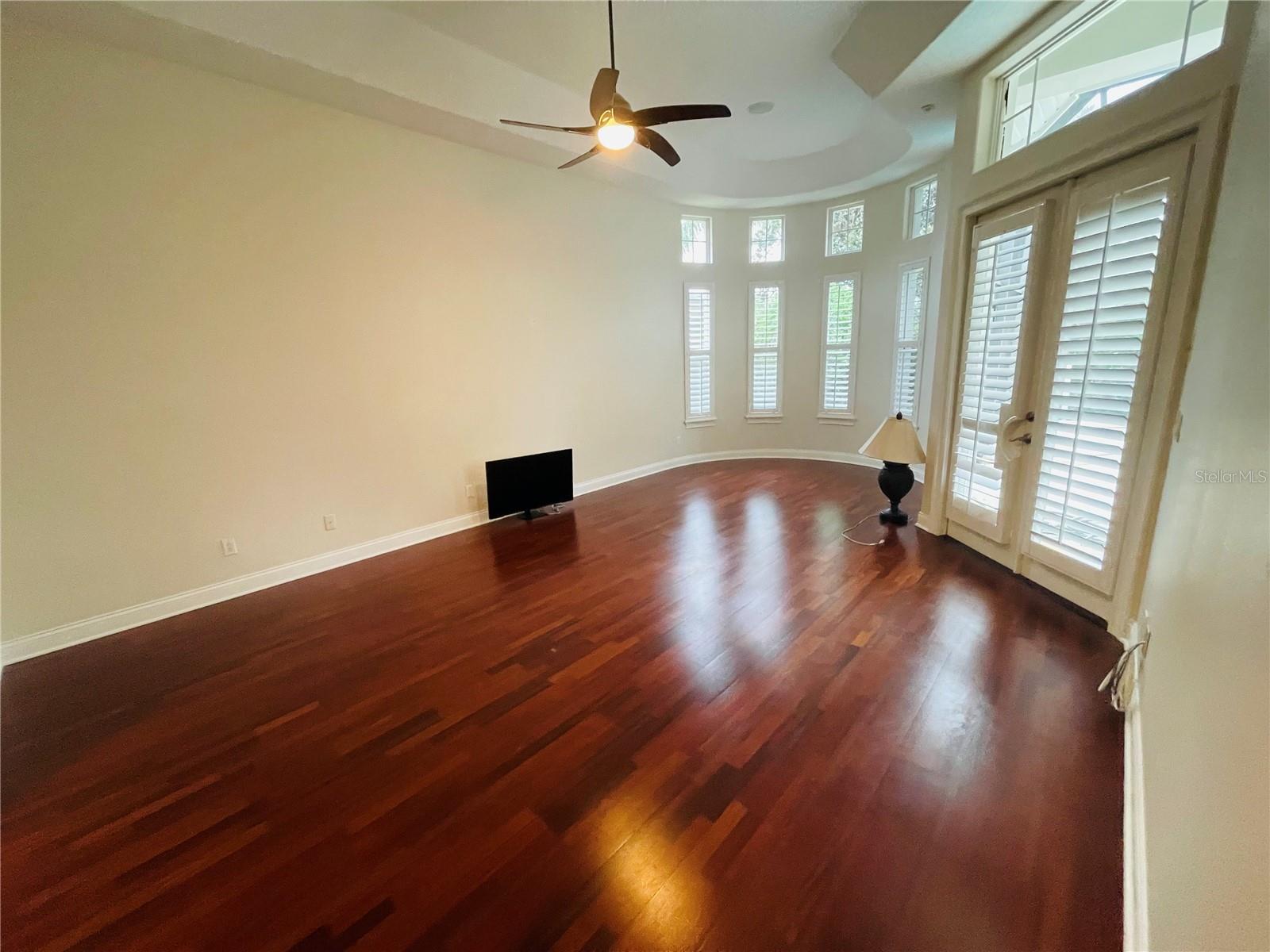 STONEHURST - Residential Lease