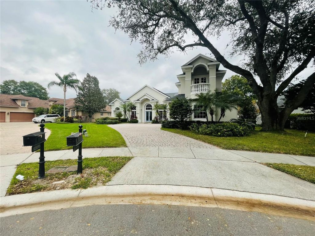 Photo of 1532 Hunters Mill Place, Oviedo, FL 32765 (MLS # O6374943)