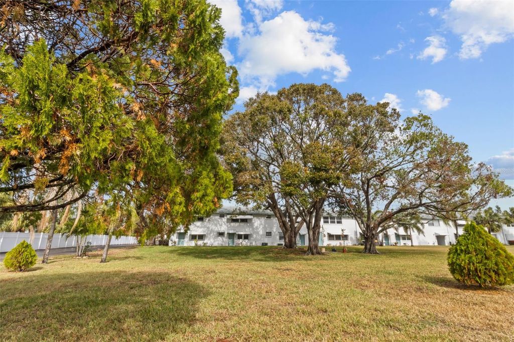 Photo of 5257 81st Lane N #17, St Petersburg, FL 33709 (MLS # TB8449541)