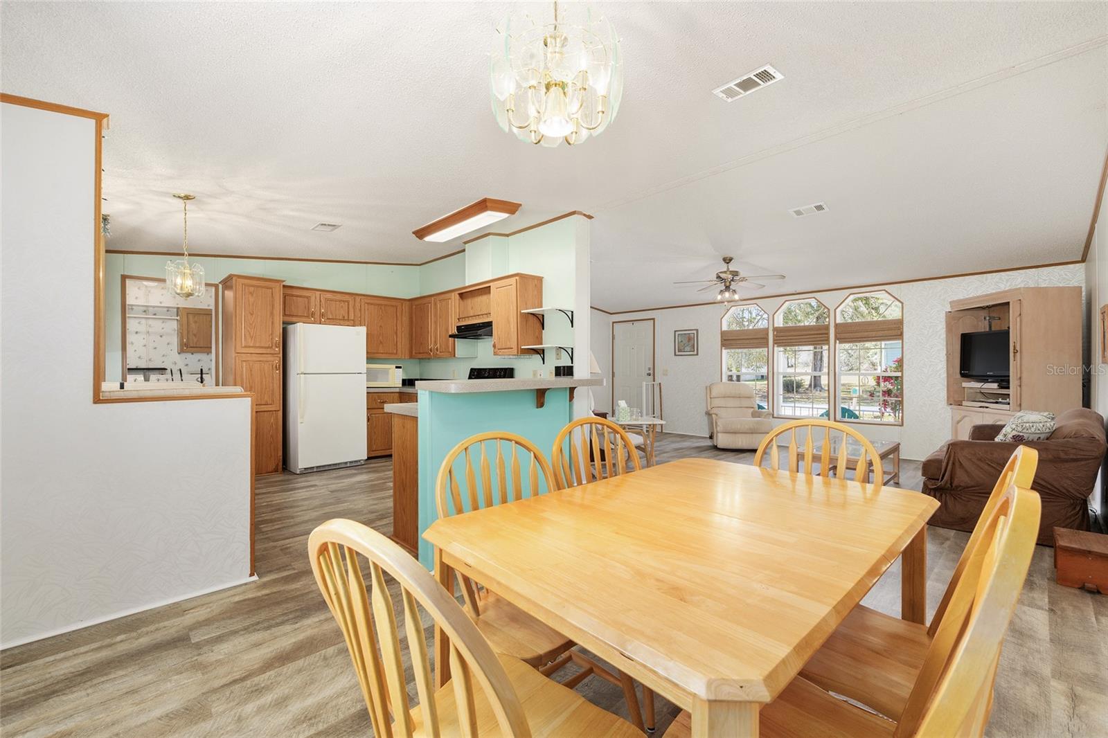 LAS BRISAS - Residential