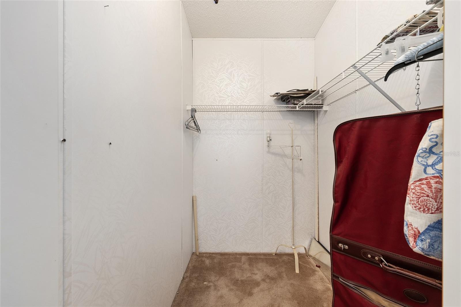 LAS BRISAS - Residential