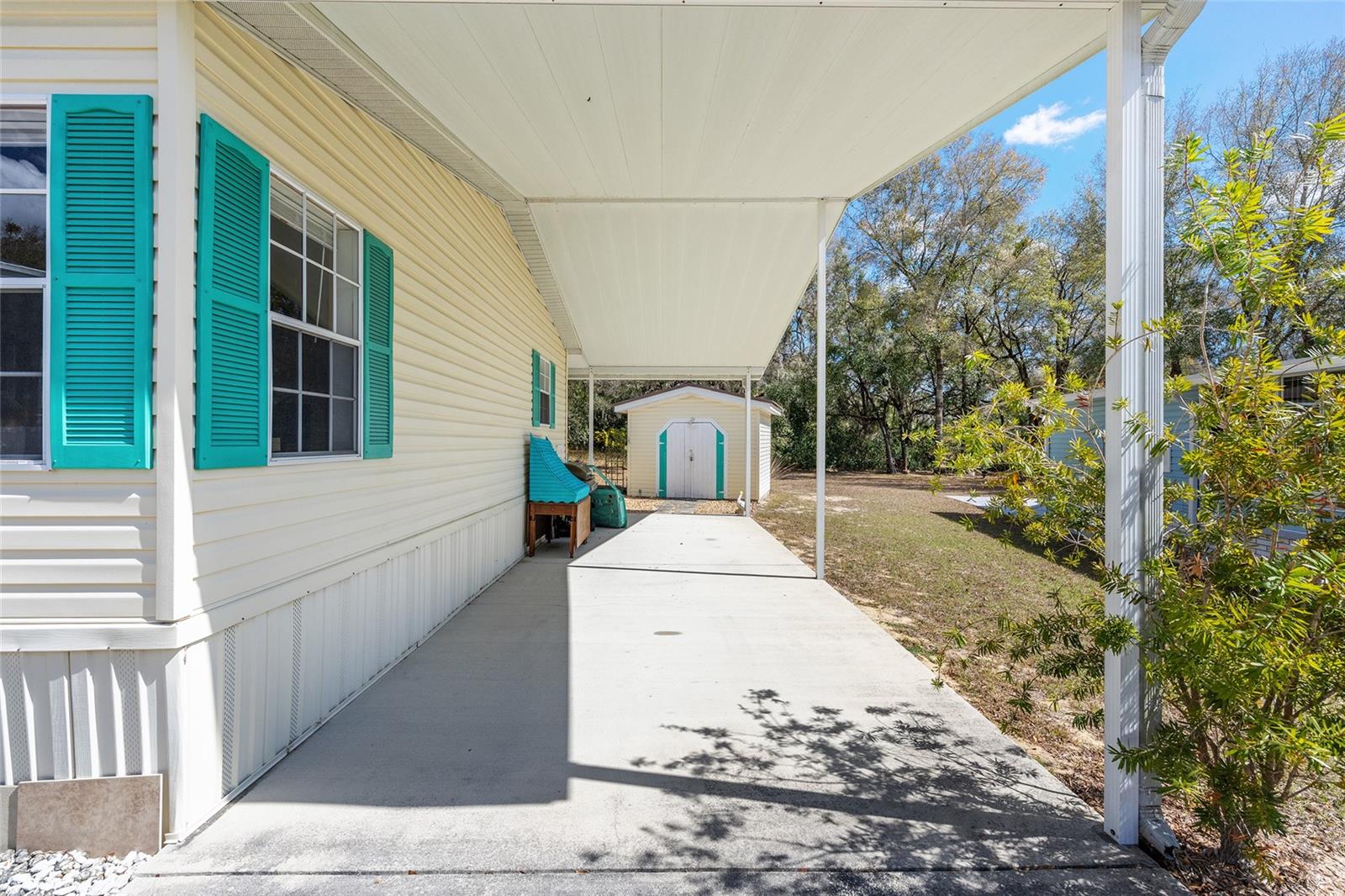 LAS BRISAS - Residential