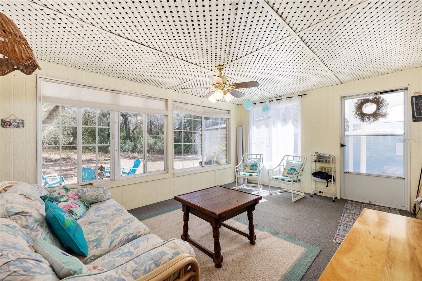 LAS BRISAS - Residential