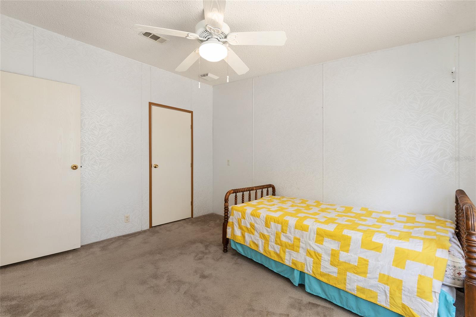 LAS BRISAS - Residential