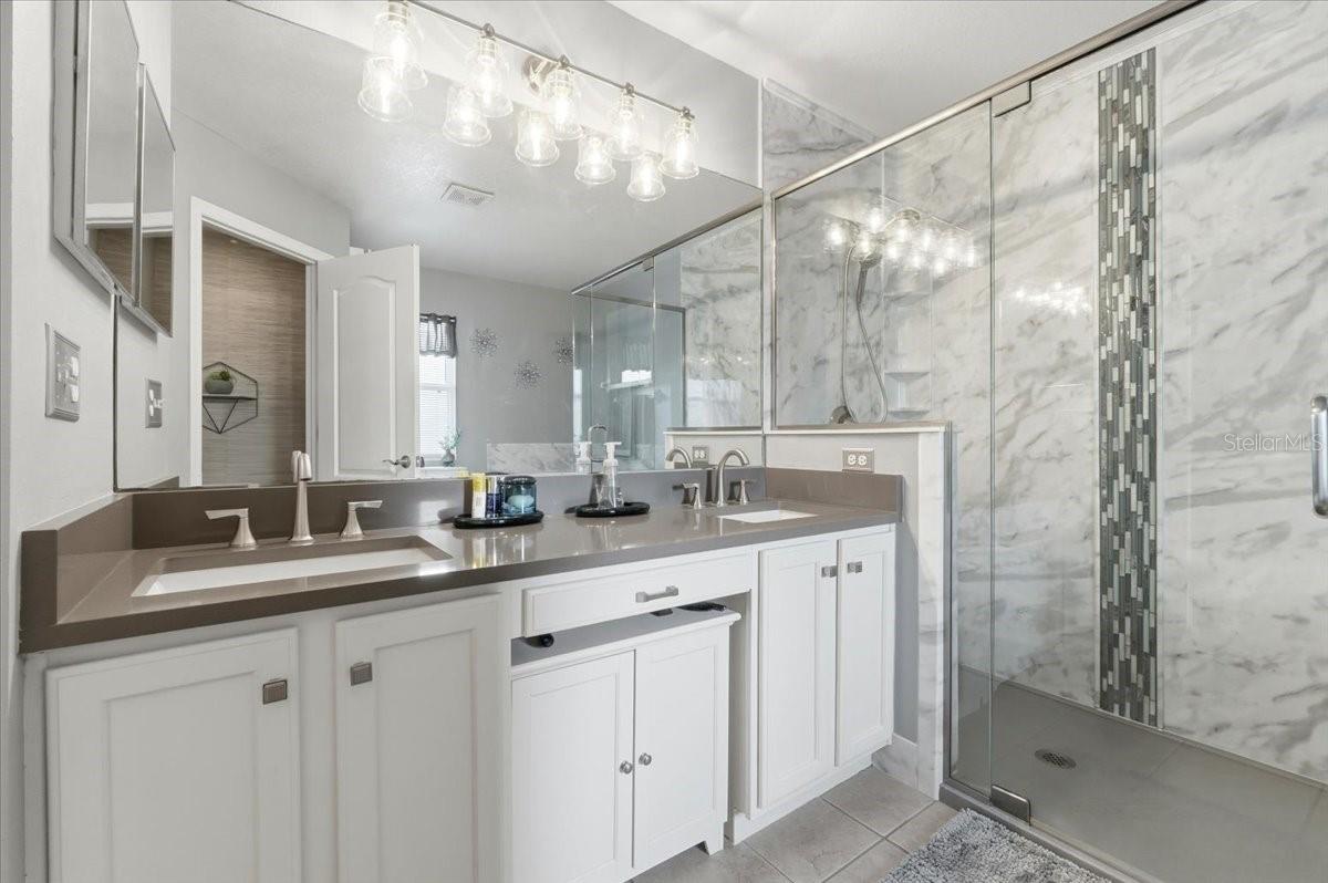 STONEYBROOK - Residential