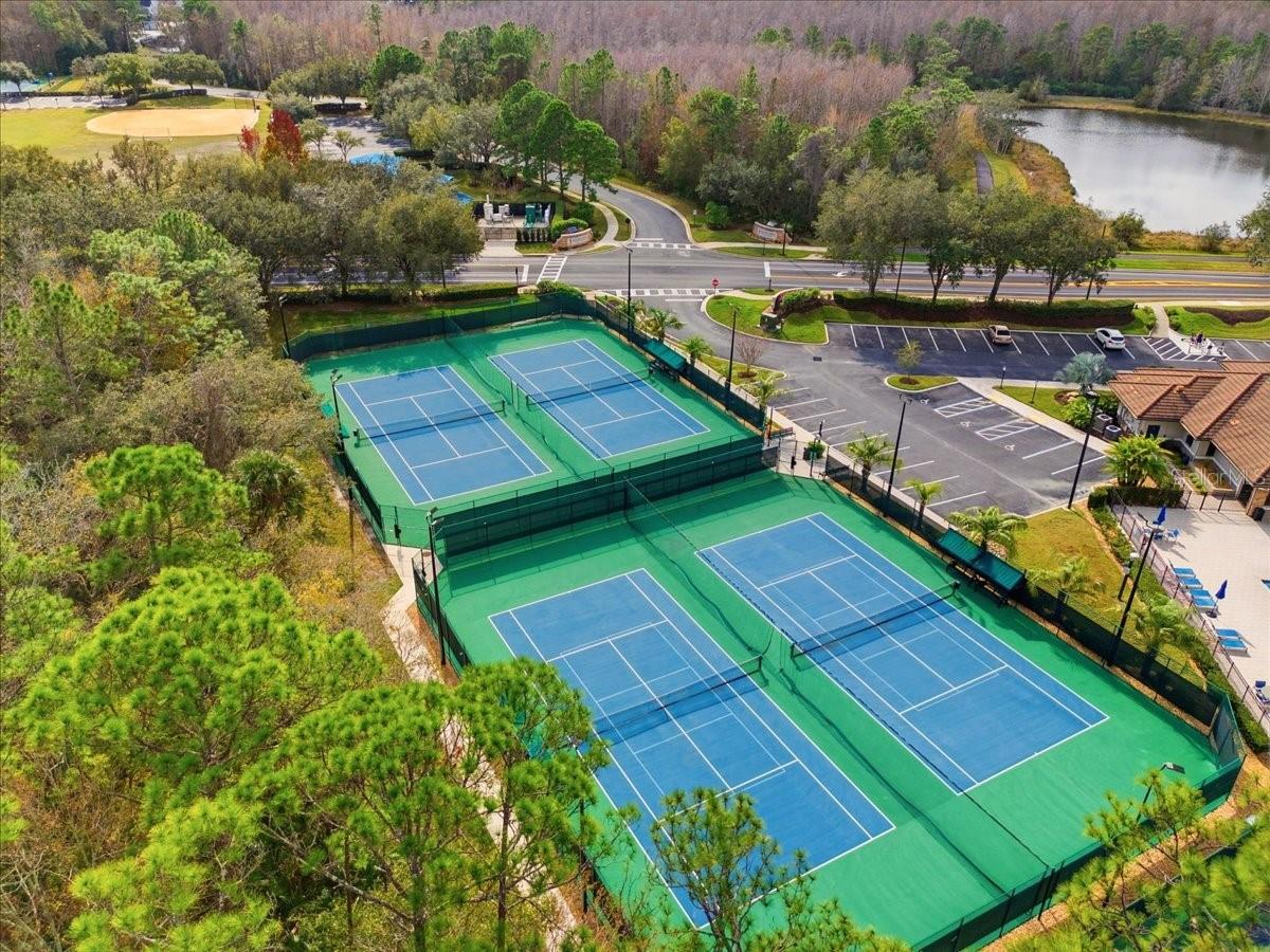 STONEYBROOK - Residential