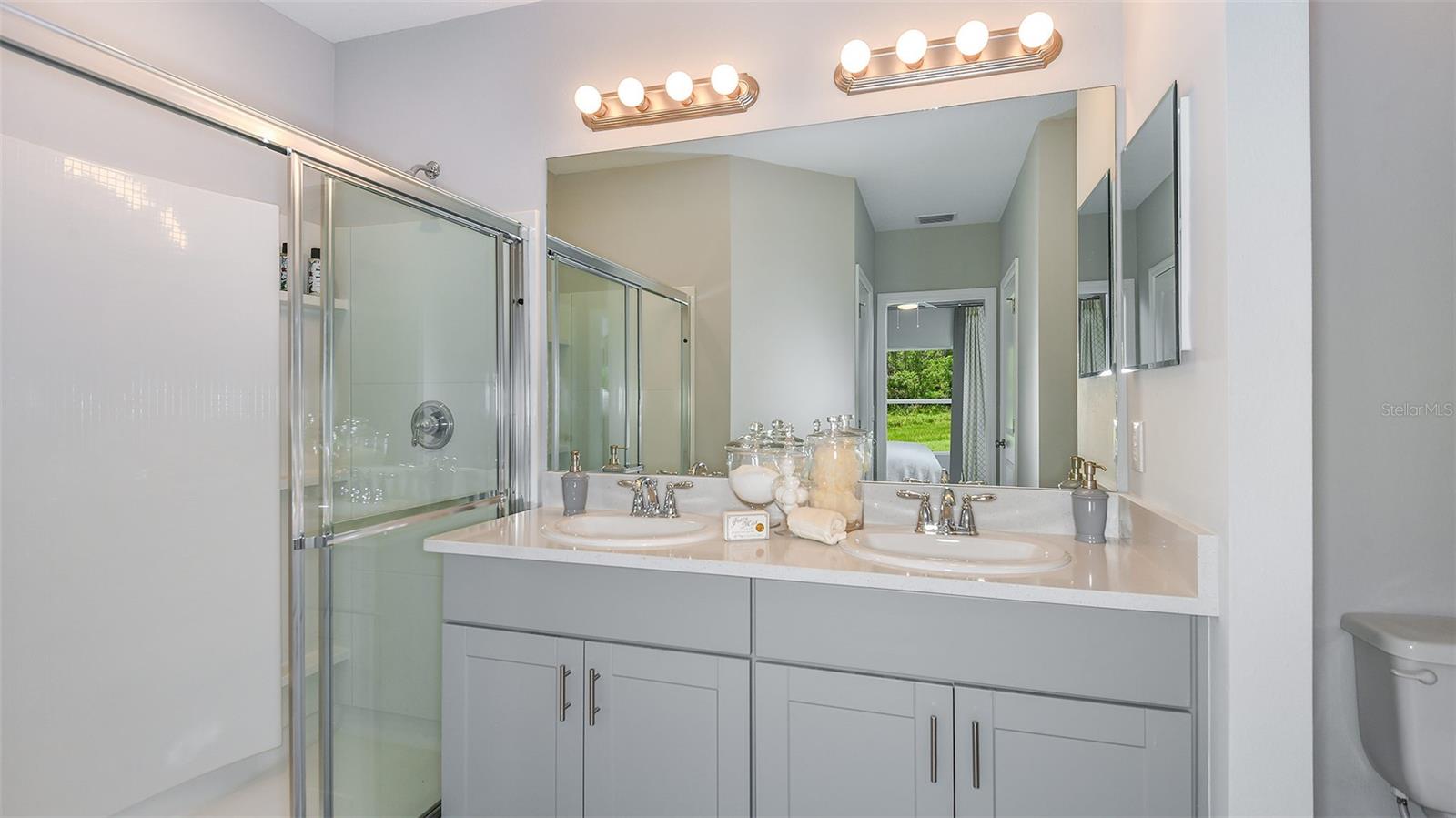 WATERSTONE - Residential