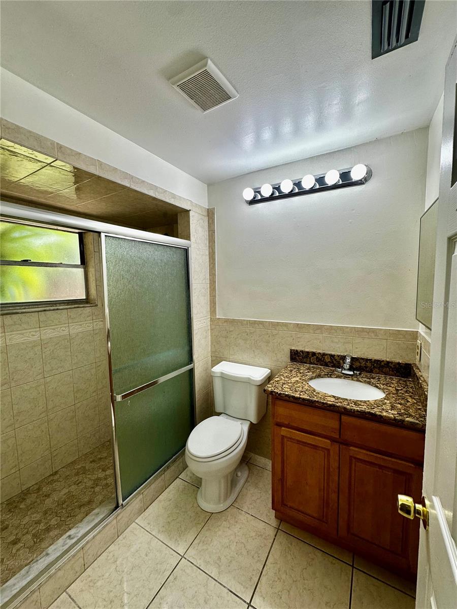 ANDERSON VILLAGE - Residential Lease