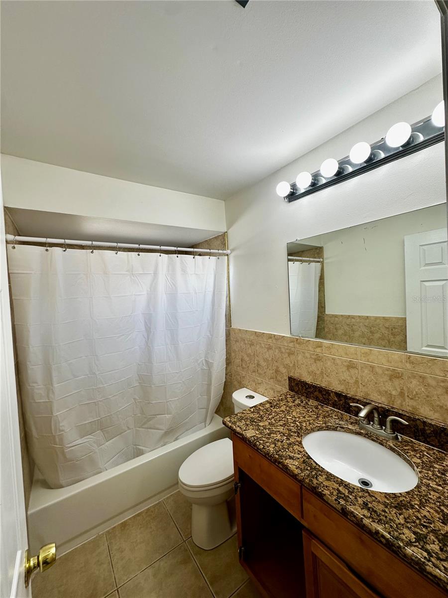 ANDERSON VILLAGE - Residential Lease