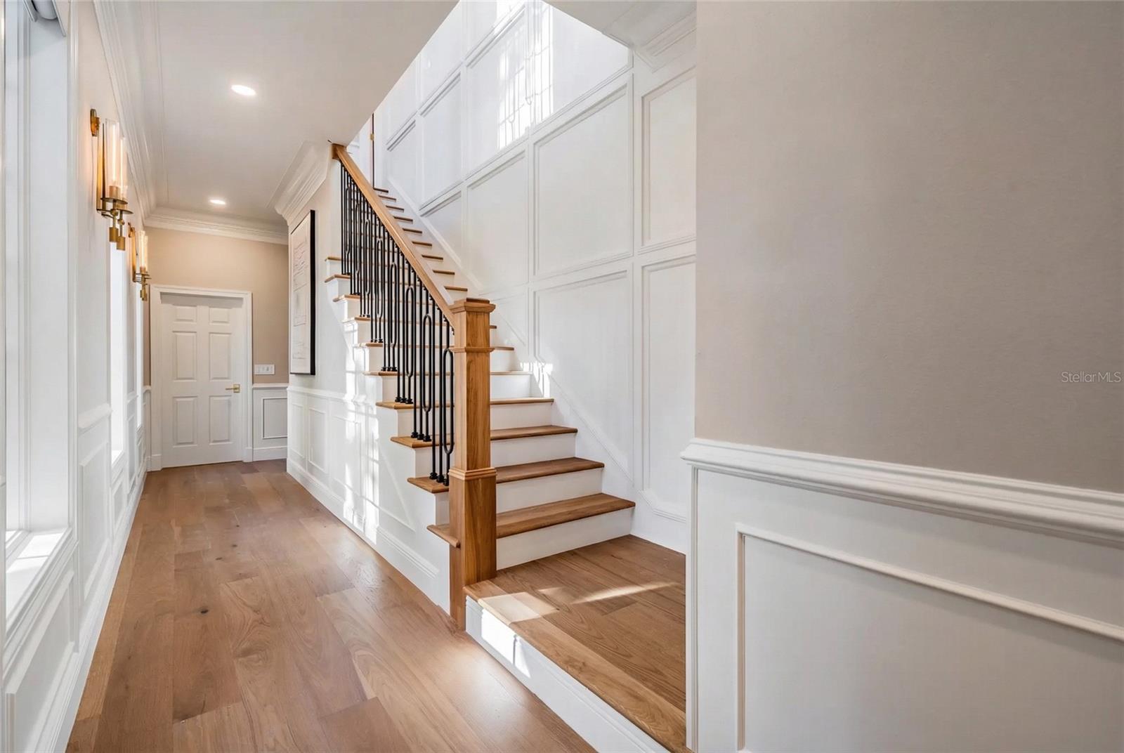 COBB ACRES ON LAKE TARPON - Residential