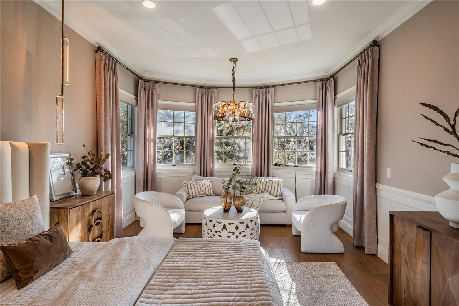 COBB ACRES ON LAKE TARPON - Residential