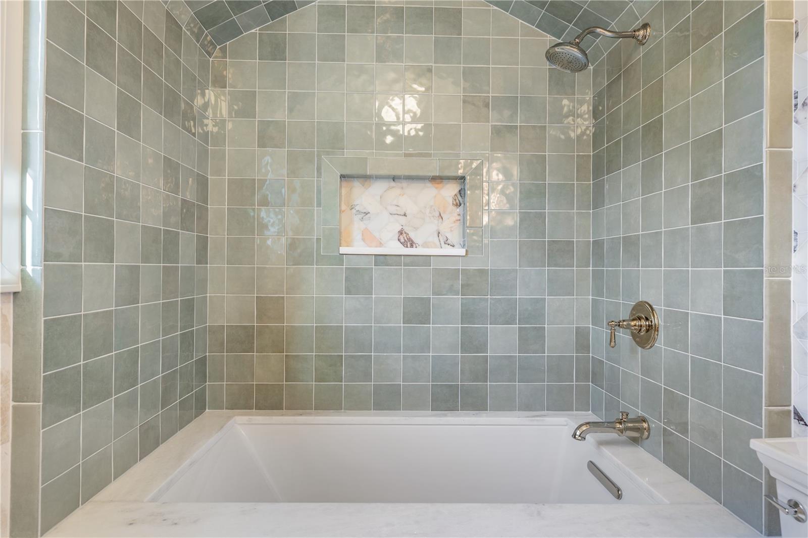 COBB ACRES ON LAKE TARPON - Residential