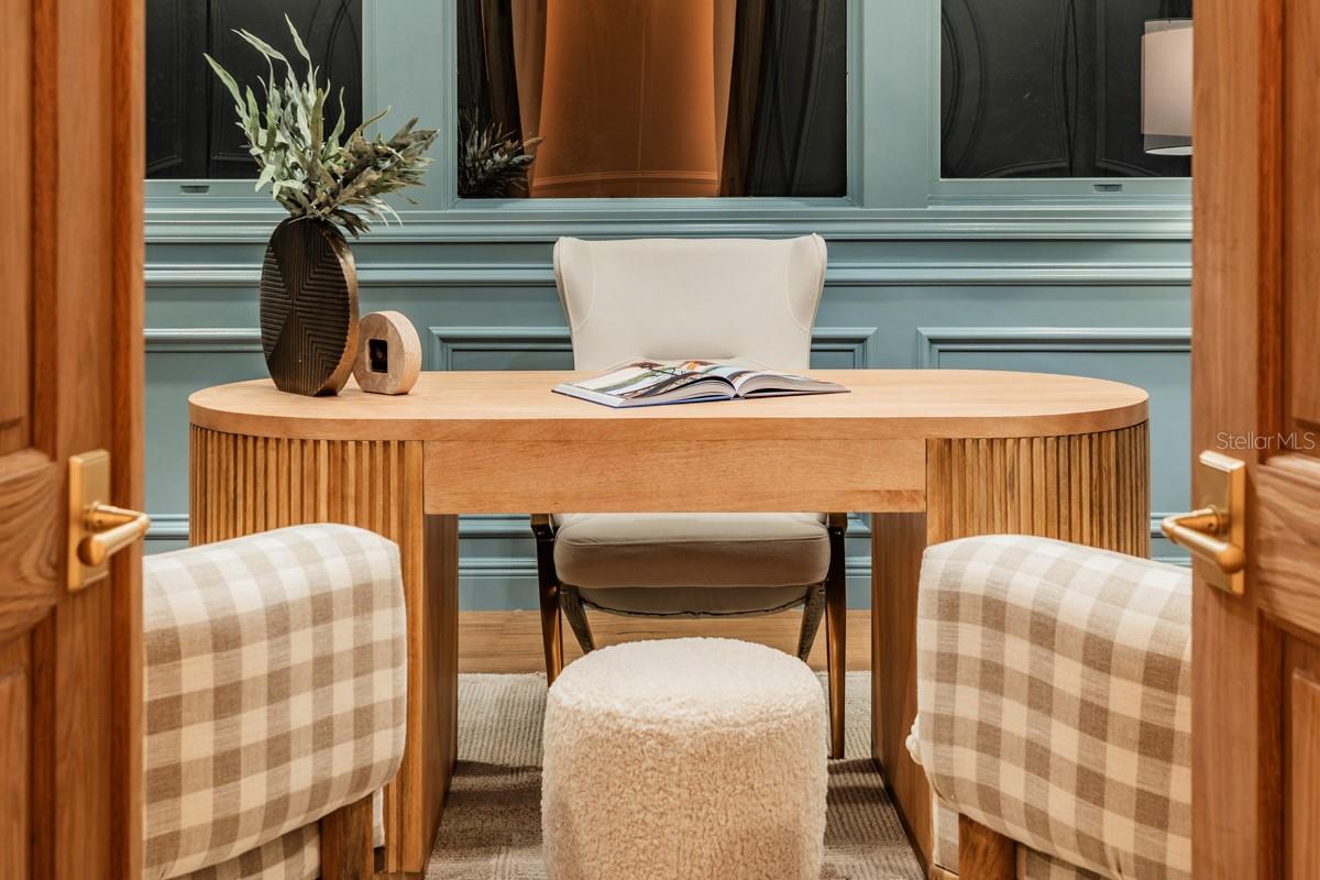 COBB ACRES ON LAKE TARPON - Residential