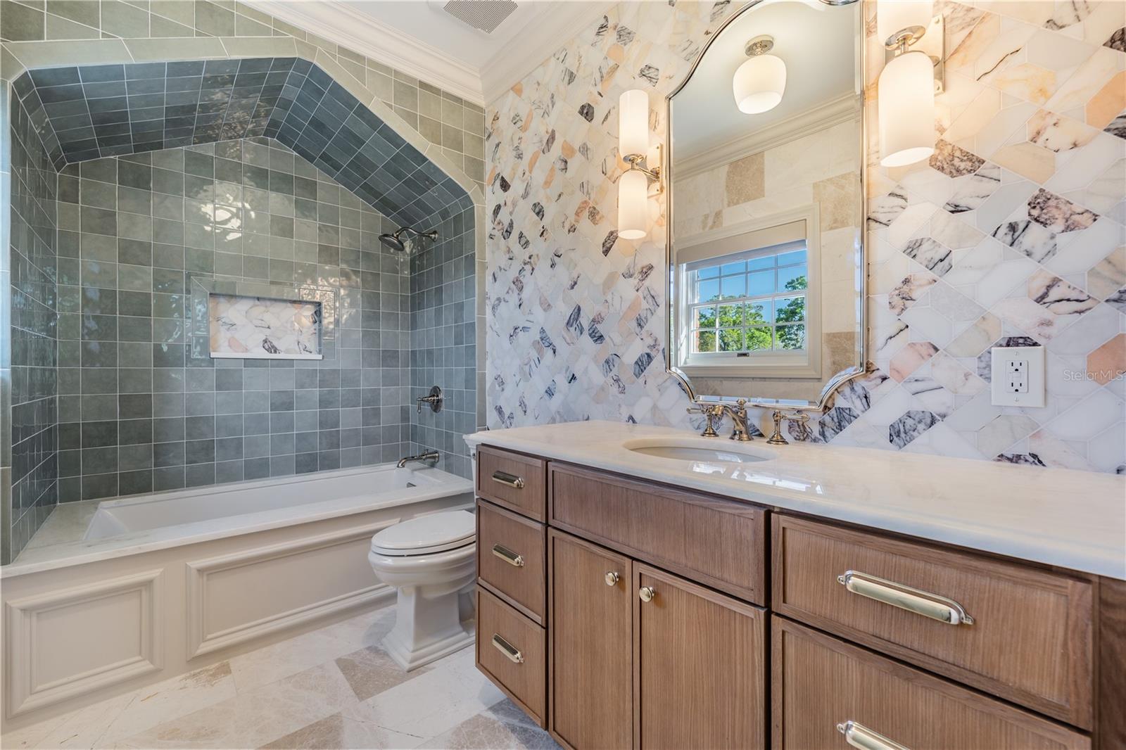 COBB ACRES ON LAKE TARPON - Residential