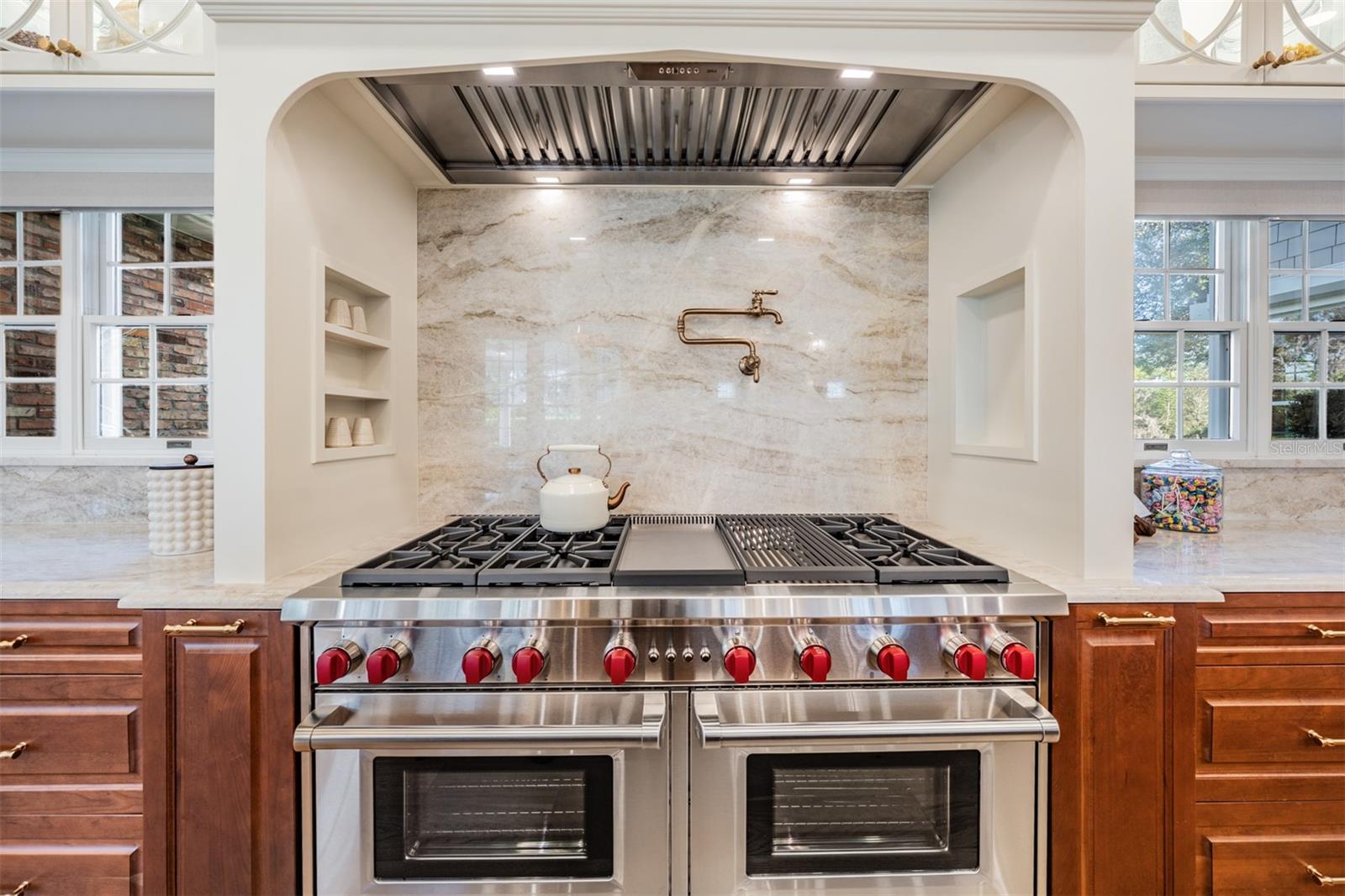 COBB ACRES ON LAKE TARPON - Residential