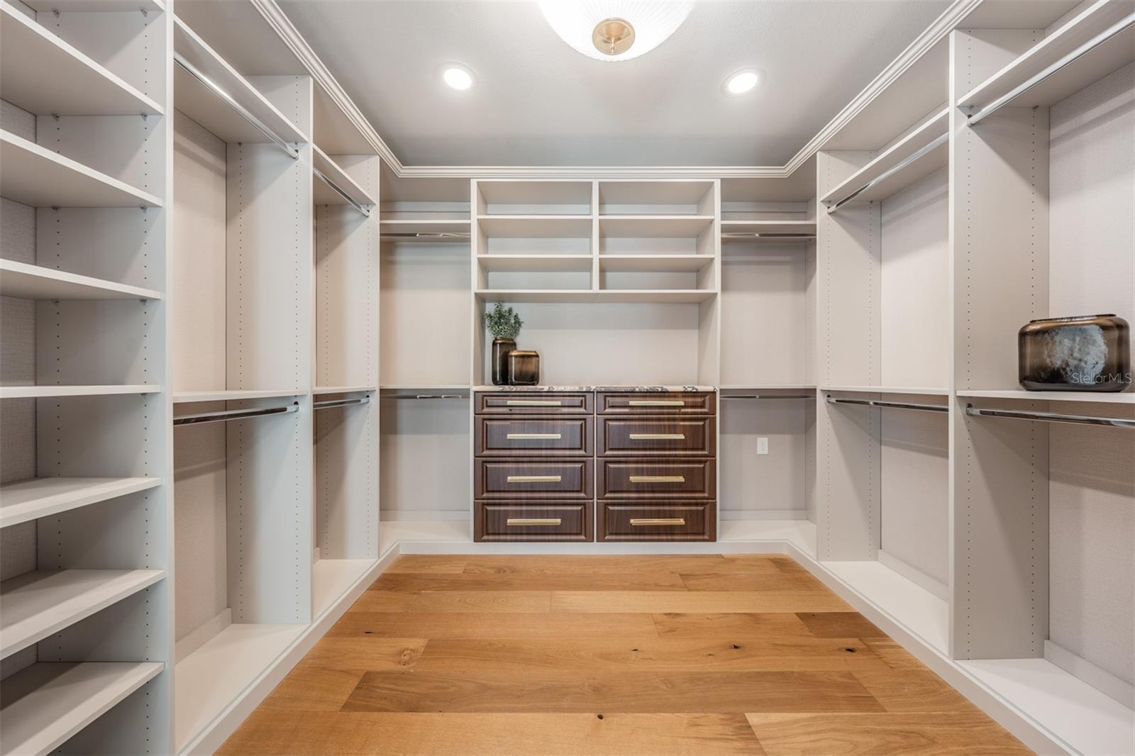 COBB ACRES ON LAKE TARPON - Residential