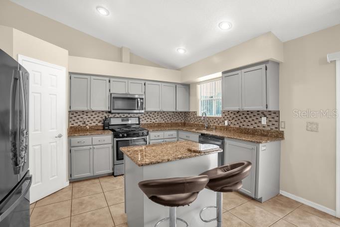 920 PALM FOREST LANE