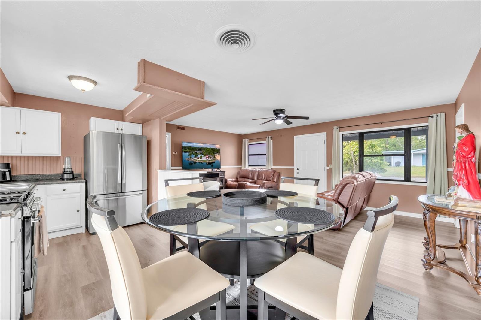 GOLDEN ISLE - Residential