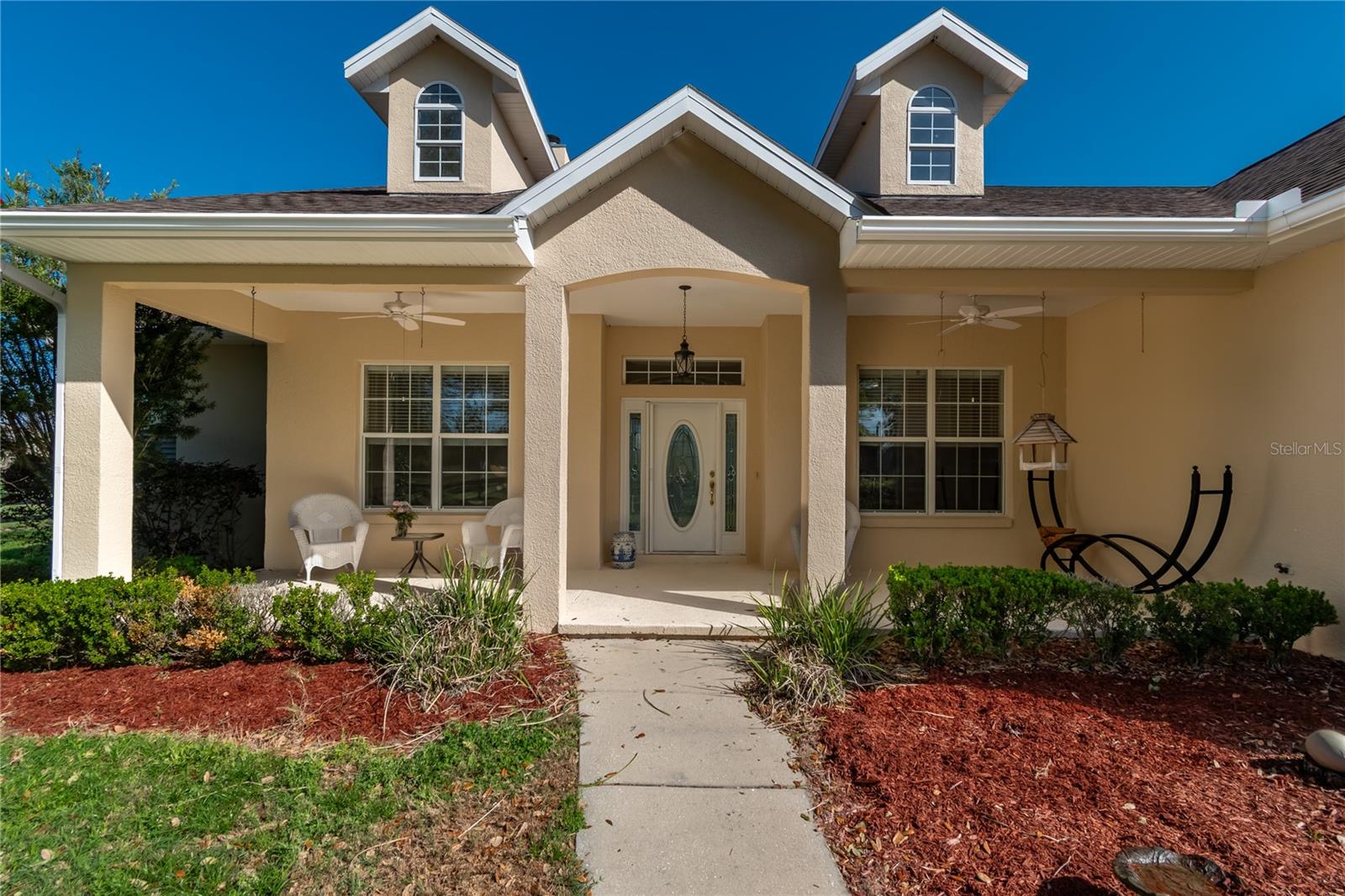 GOLDEN FARMS - Residential