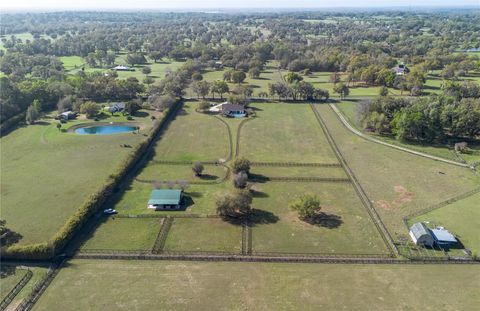 Tiny photo for 8785 NW 63rd Street, Ocala, FL 34482 (MLS # OM719570)