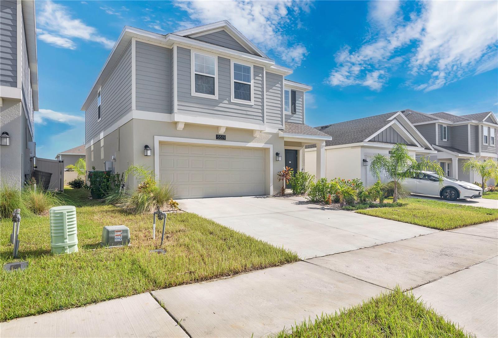 5519 BRAKEN FERN WAY