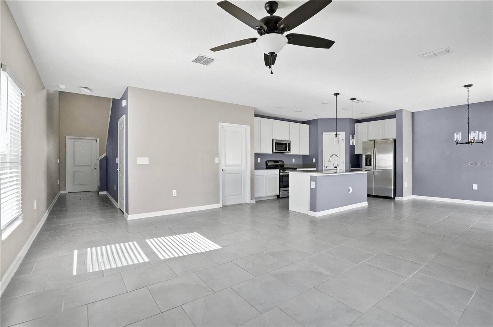 5519 BRAKEN FERN WAY