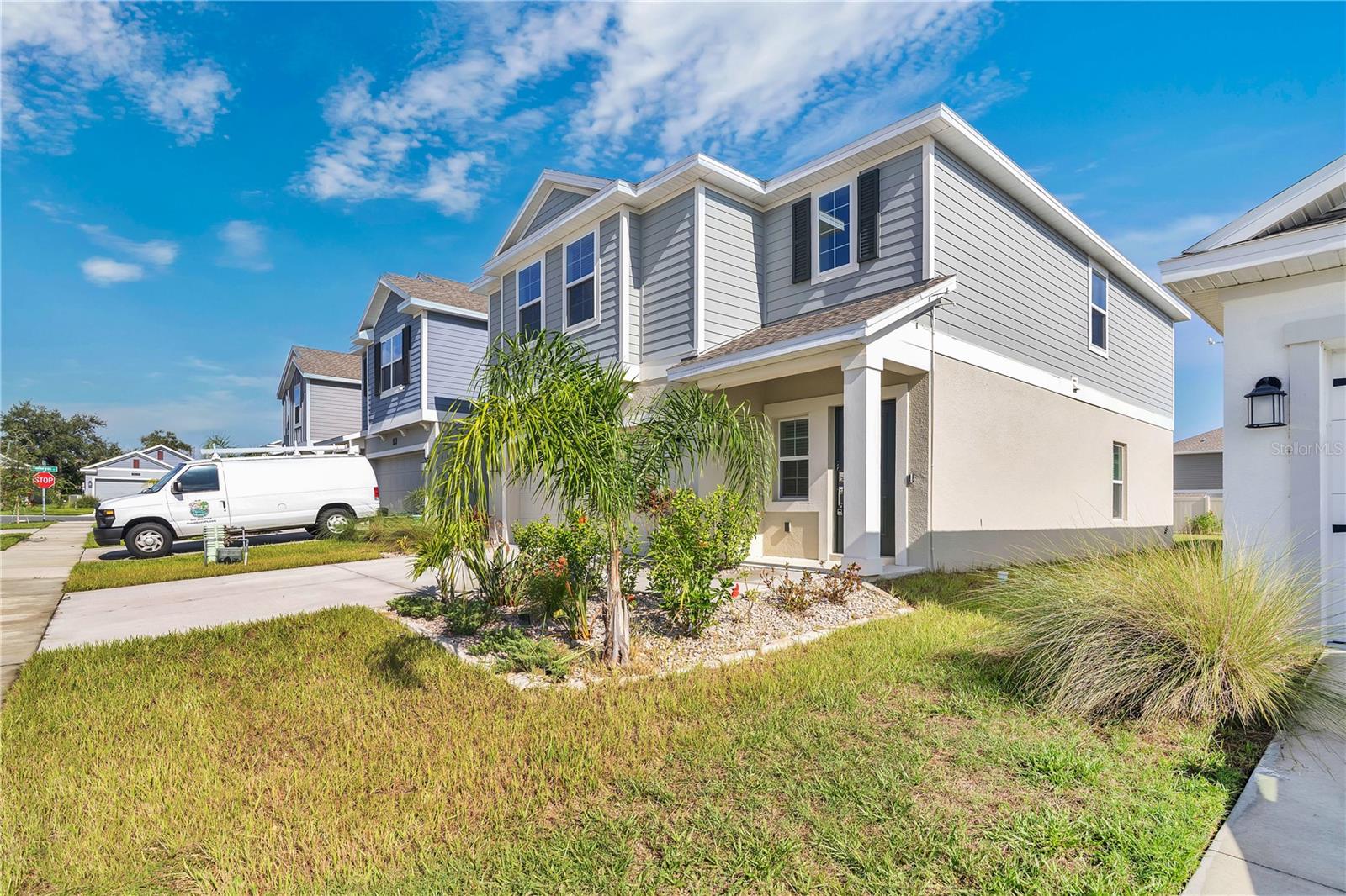 5519 BRAKEN FERN WAY