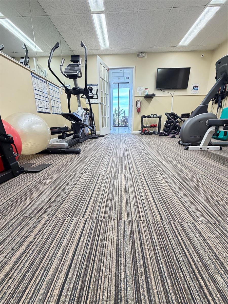 MARINER CONDO APTS - Residential