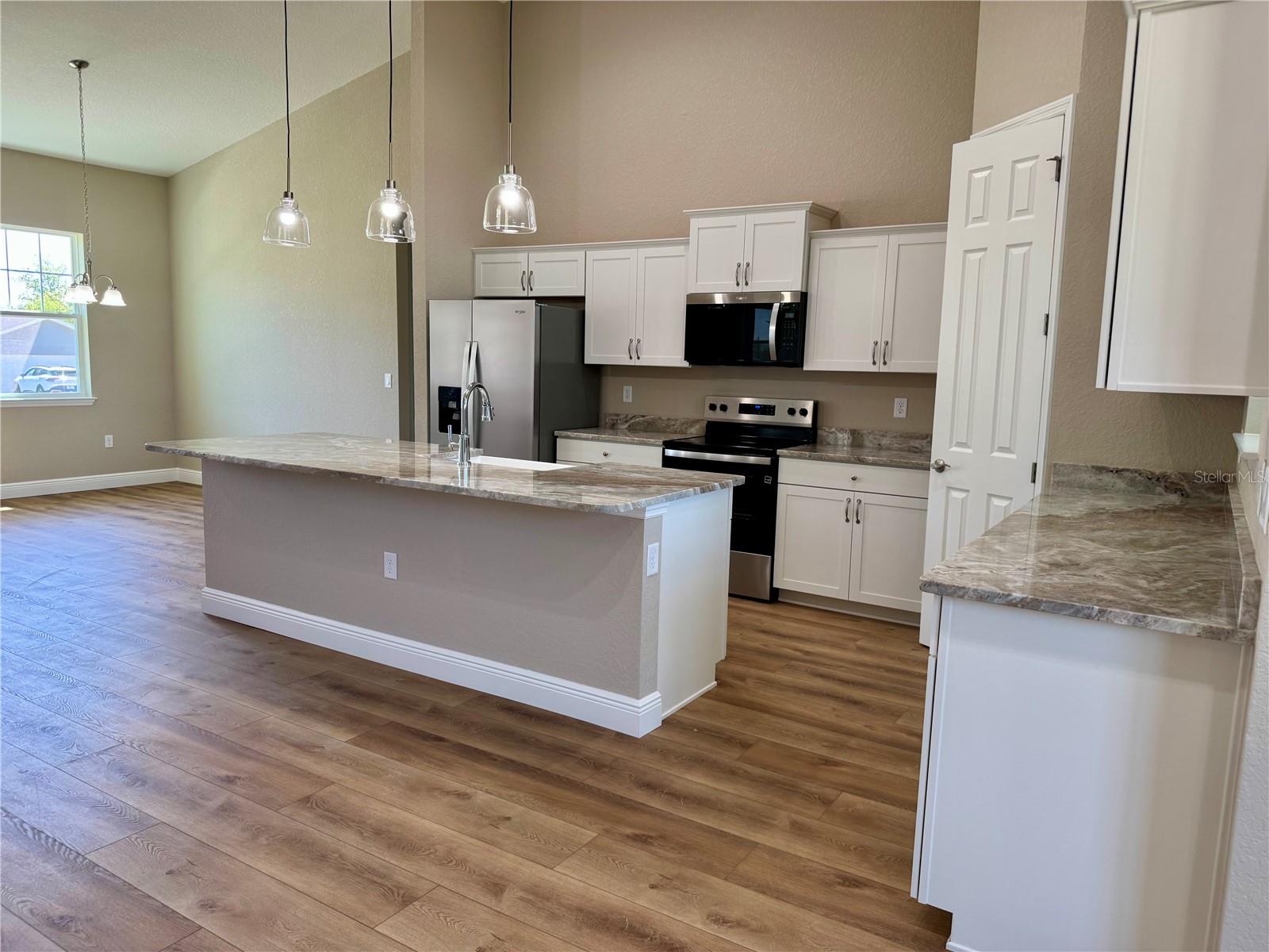 KINGSLAND COUNTRY ESTATES - Residential