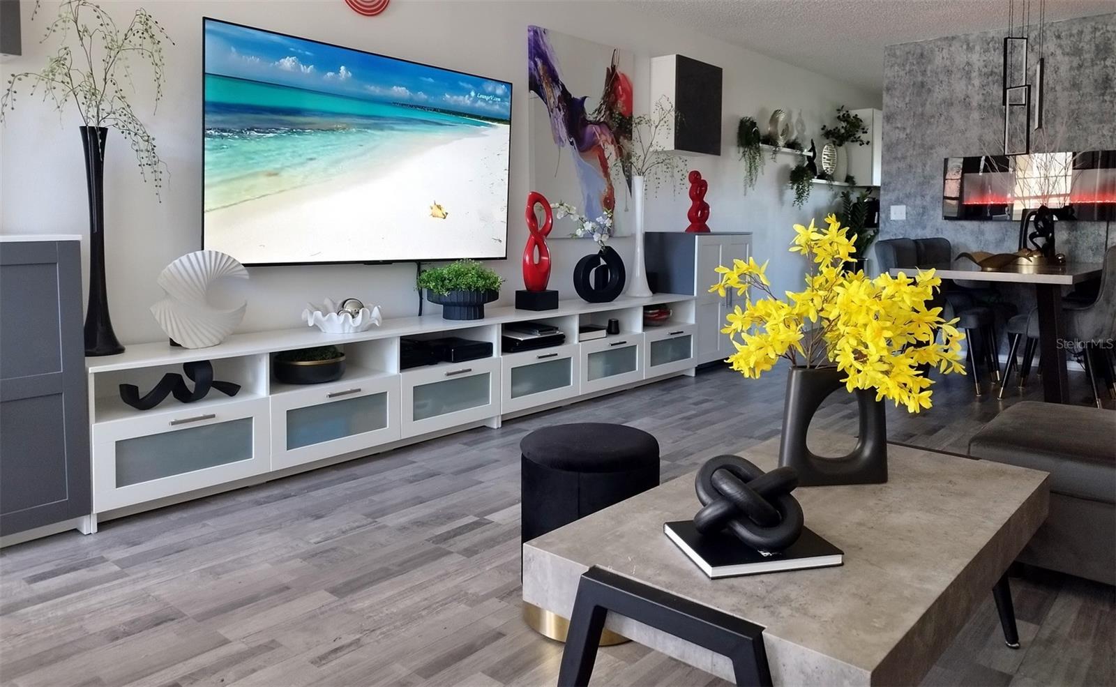 2256 SPANISH DRIVE 42