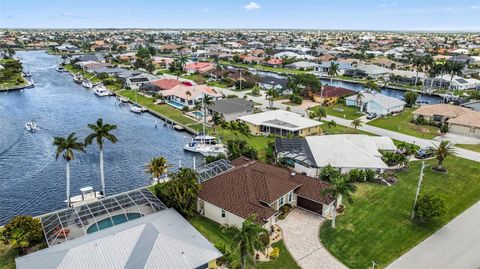 A home in PUNTA GORDA