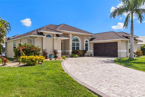 A home in PUNTA GORDA