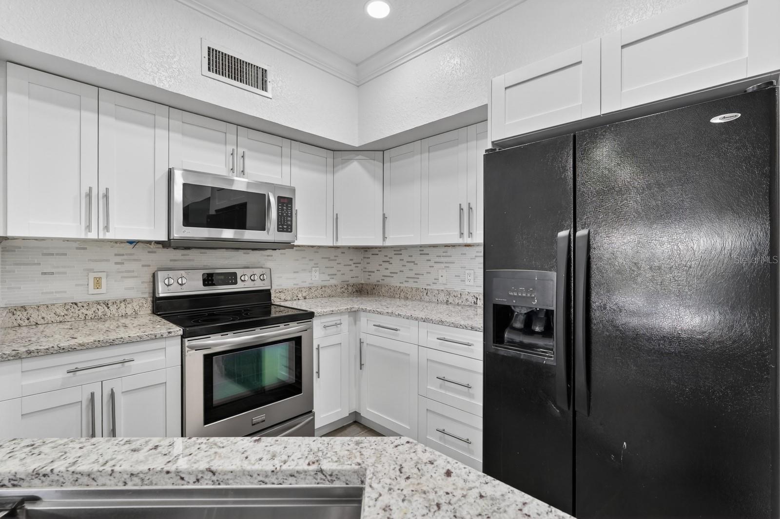 BONA VISTA CONDO - Residential