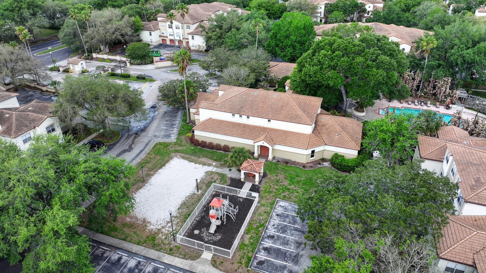 BONA VISTA CONDO - Residential