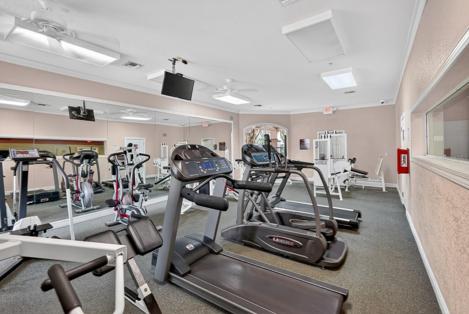 BONA VISTA CONDO - Residential