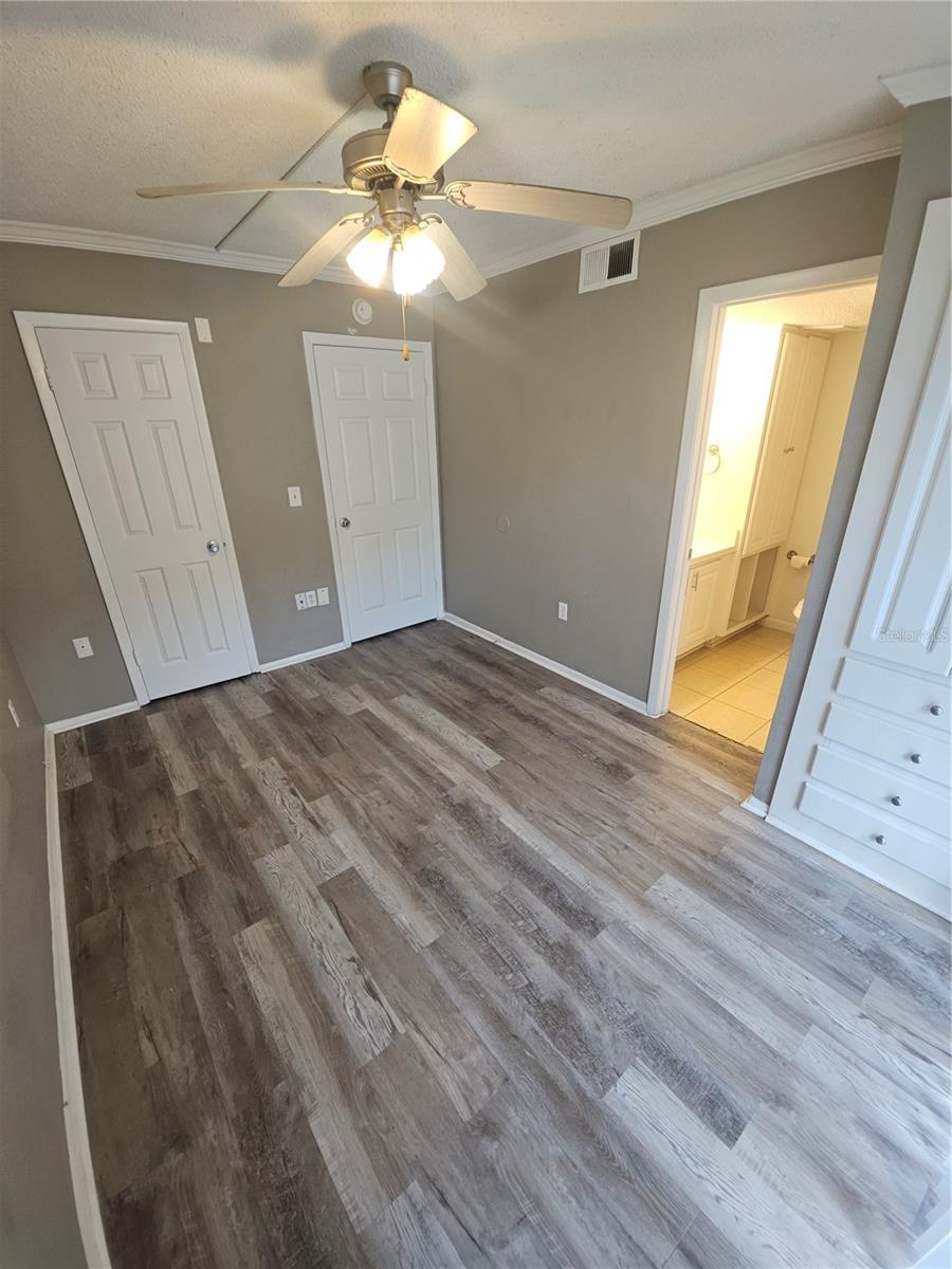 WATERSIDE AT CRANES ROOST A CONDO COMMUNITY - Residential