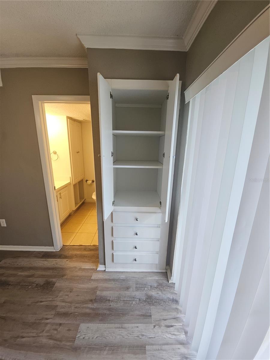 WATERSIDE AT CRANES ROOST A CONDO COMMUNITY - Residential