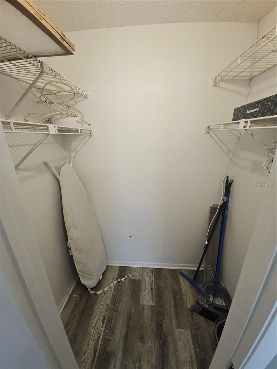 WATERSIDE AT CRANES ROOST A CONDO COMMUNITY - Residential