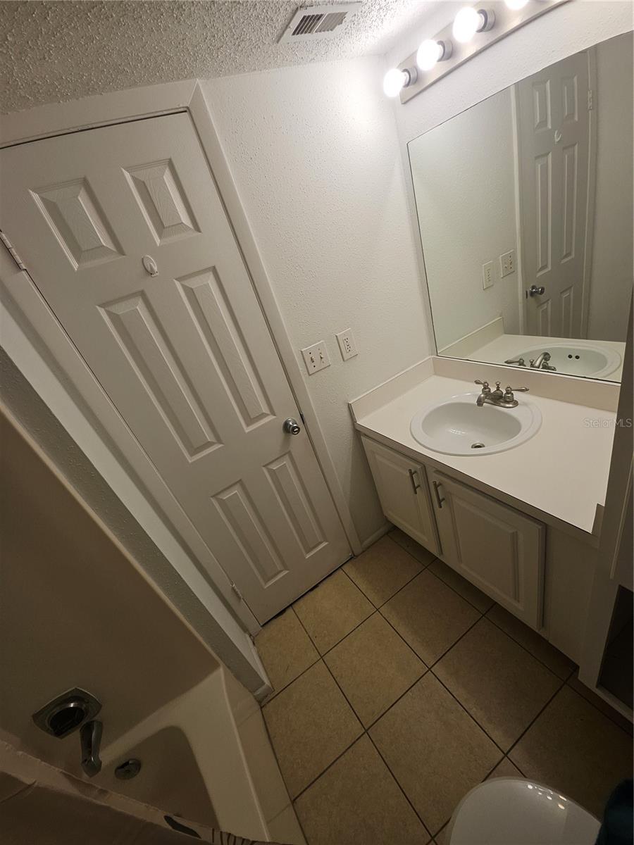 WATERSIDE AT CRANES ROOST A CONDO COMMUNITY - Residential